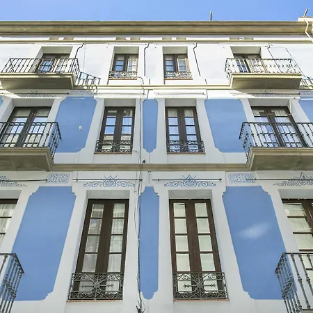 Gracia Blue Suites *